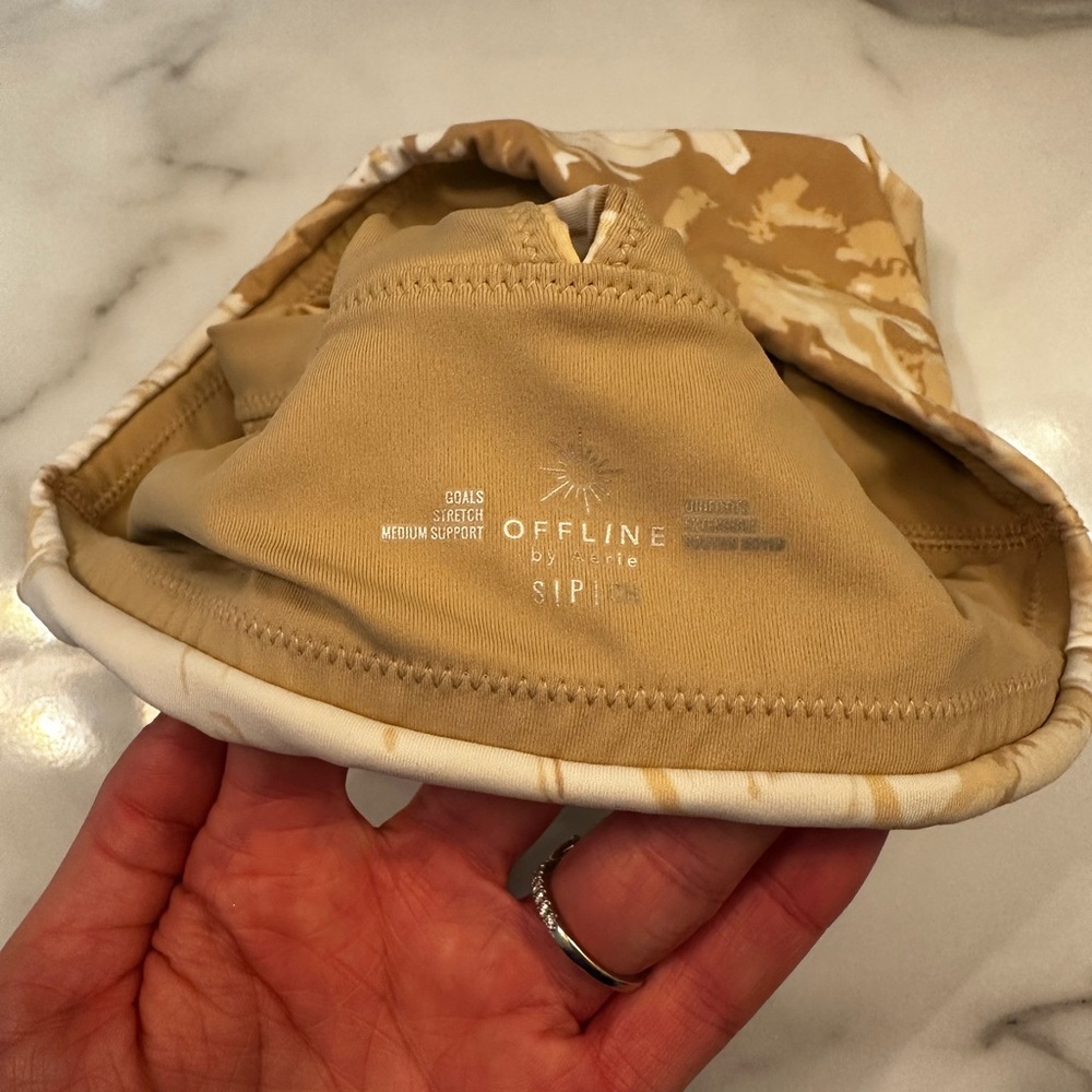 Aerie Tan and Cream Sports Bra
